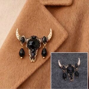 Western Elegant Bull Skull Brooch with Pearls Cowboy Cowgirl Style